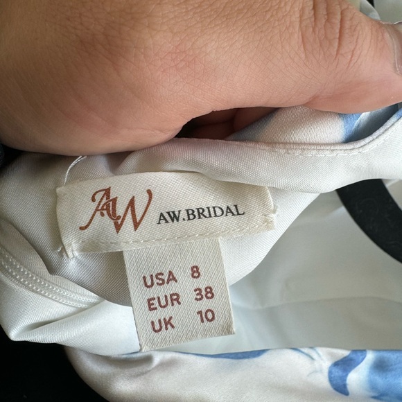 Floral Blue/White Bridesmaid dress - Picture 3 of 3